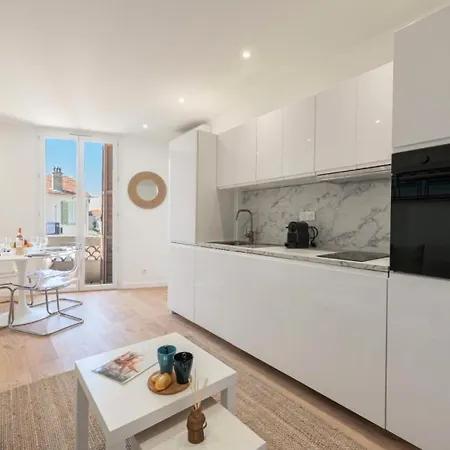 2p Proche Centre - 2p Proche Centre Mae-4093 Κάννες